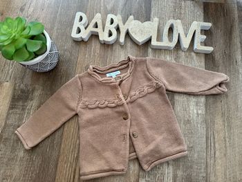 - Gilet U tout petits   - 3 mois - Très bon état