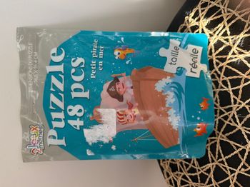Puzzle 48 pièces - Petits pirates en mer - Jeux 2 Mômes - Complet 36,5 x 26,4 cm neuf