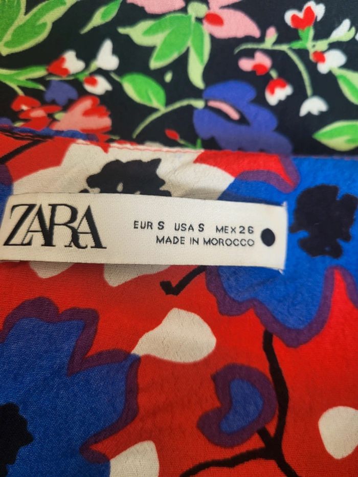 Blouse fleurie vintage Zara – Taille S/M – Épaules smockées, coupe ample - photo numéro 5
