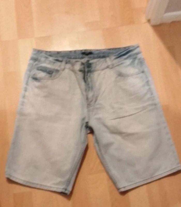 Short en jeans
