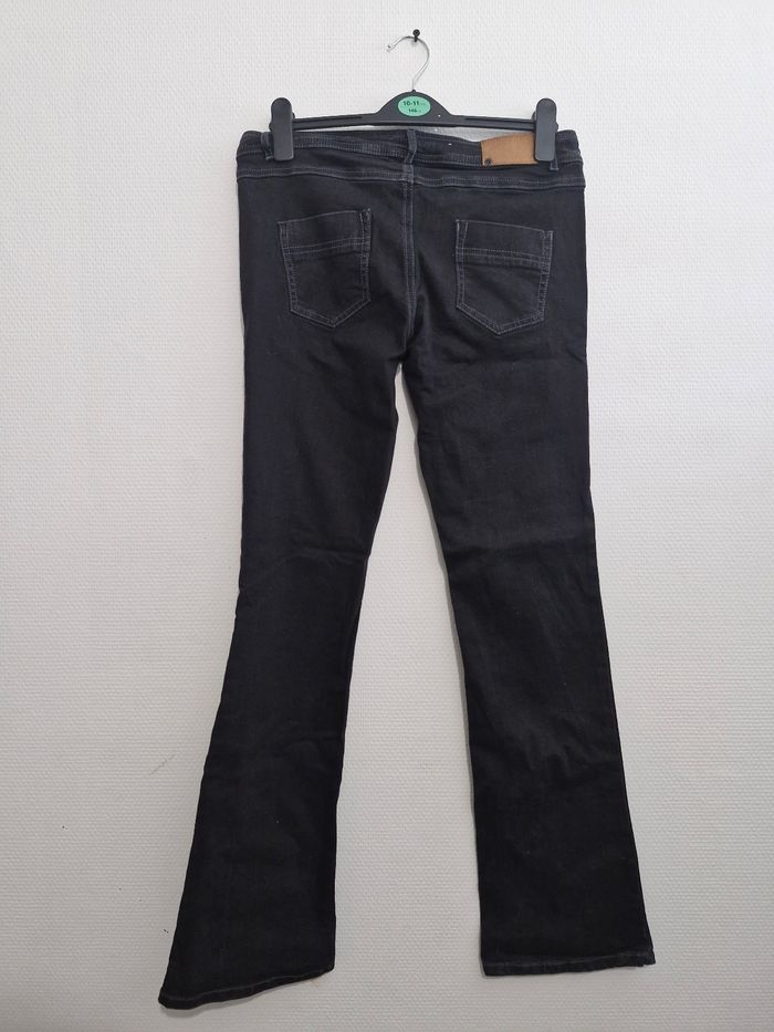 Jean's femme - photo numéro 2