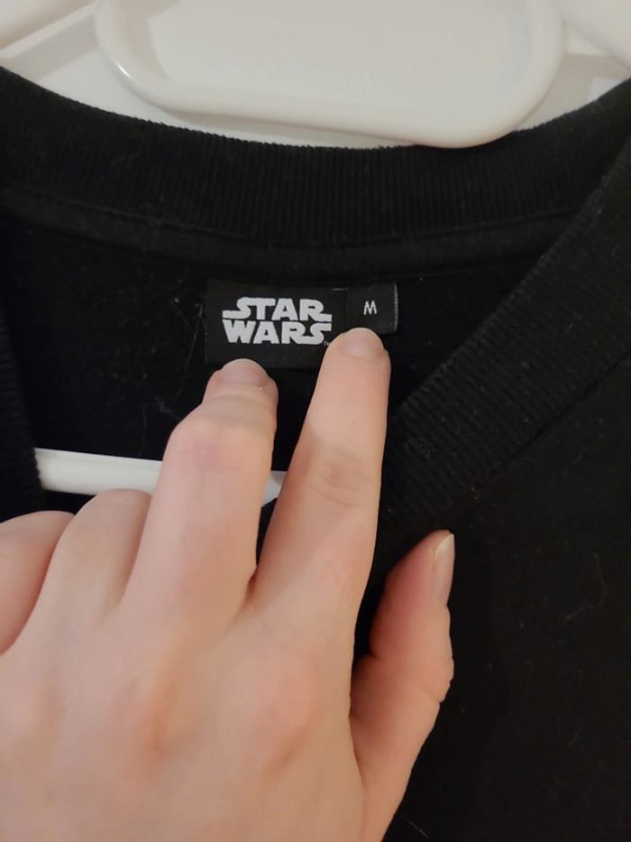 Sweat homme col rond noir star wars Taille L TBE - photo numéro 3