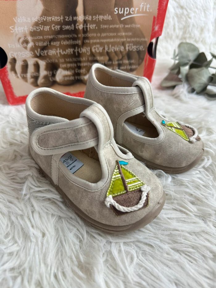 Paire de chaussons Superfit taille 19 - photo numéro 3