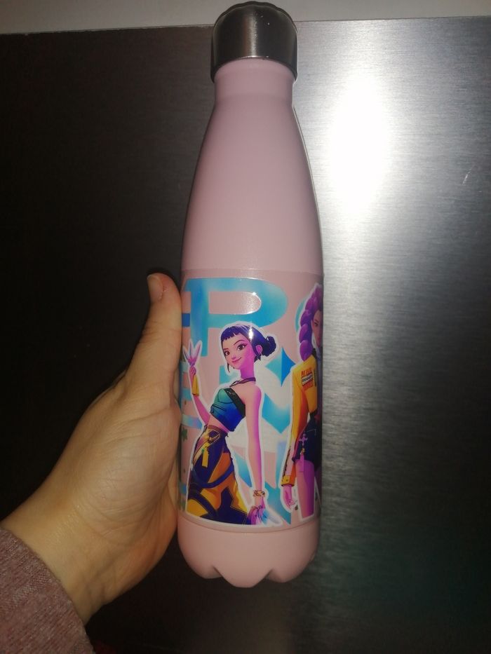 Gourde huntrix k pop a choix - photo numéro 3