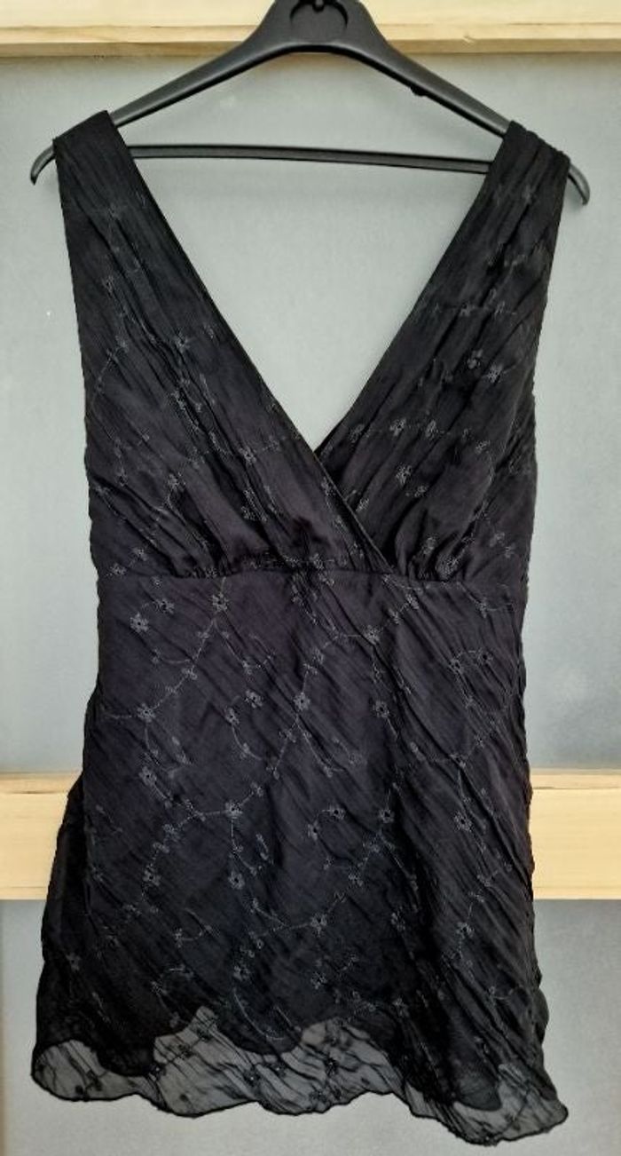 Haut décolleté noir