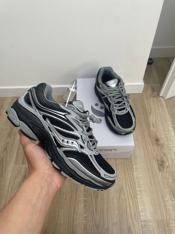 Saucony omni 9 black