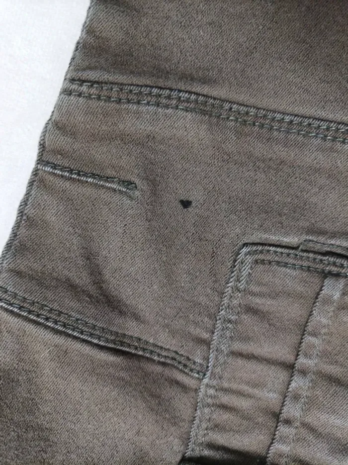 Pantalon cargo kaki Gémo garçon 4 ans - photo numéro 2