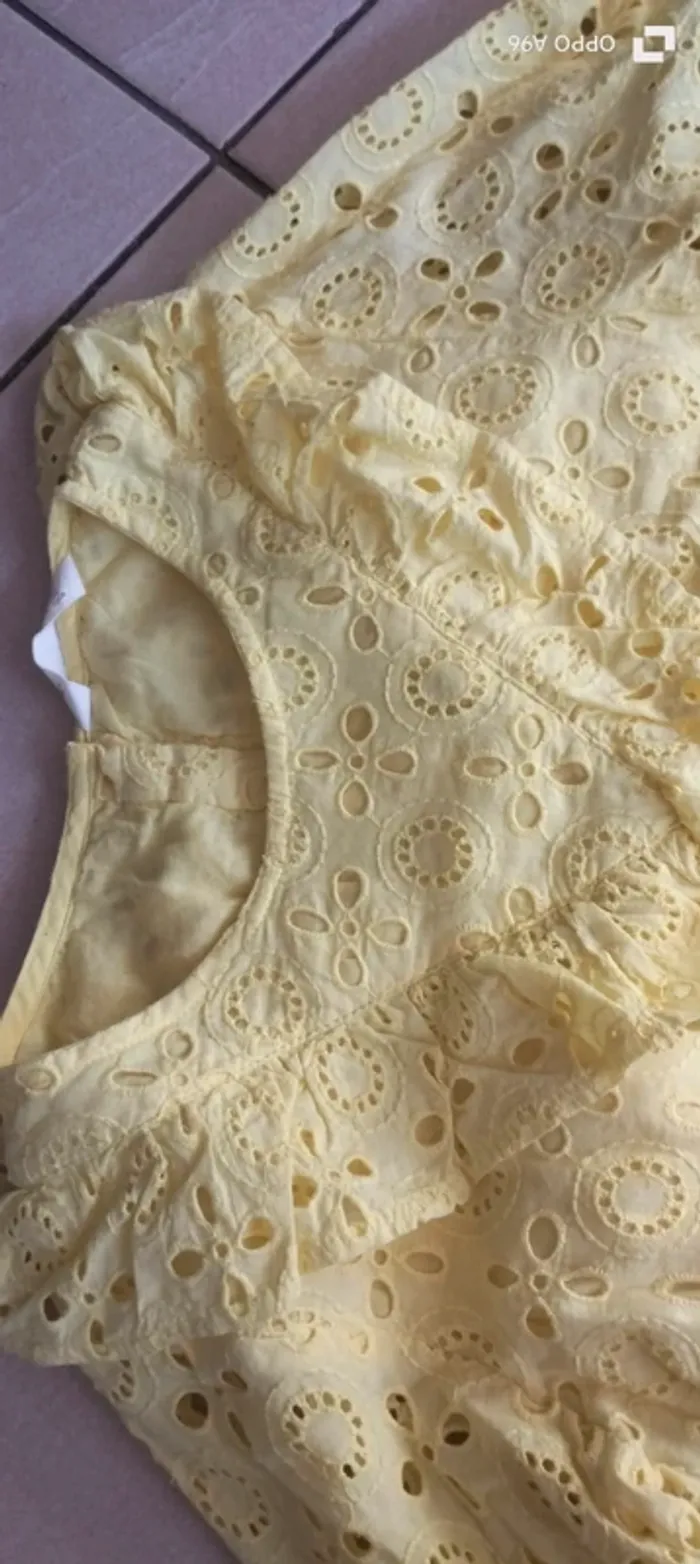 Robe brodée - photo numéro 2