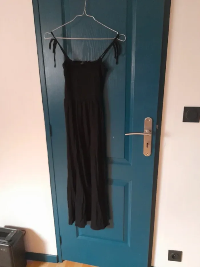 Robe longue noir taille s