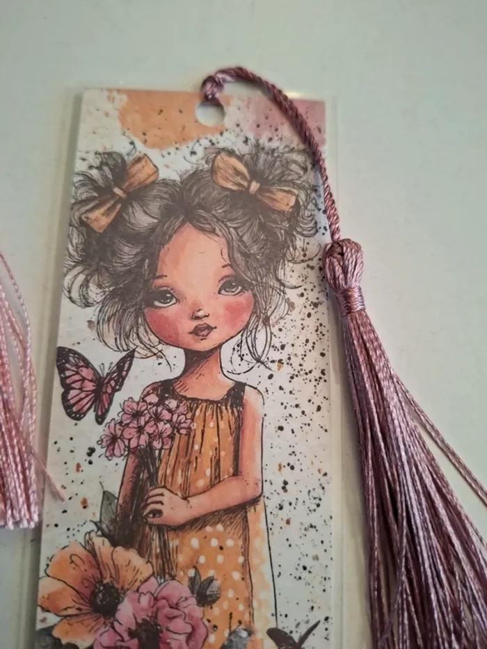 2 marque pages plastifiés, petites filles - photo numéro 2