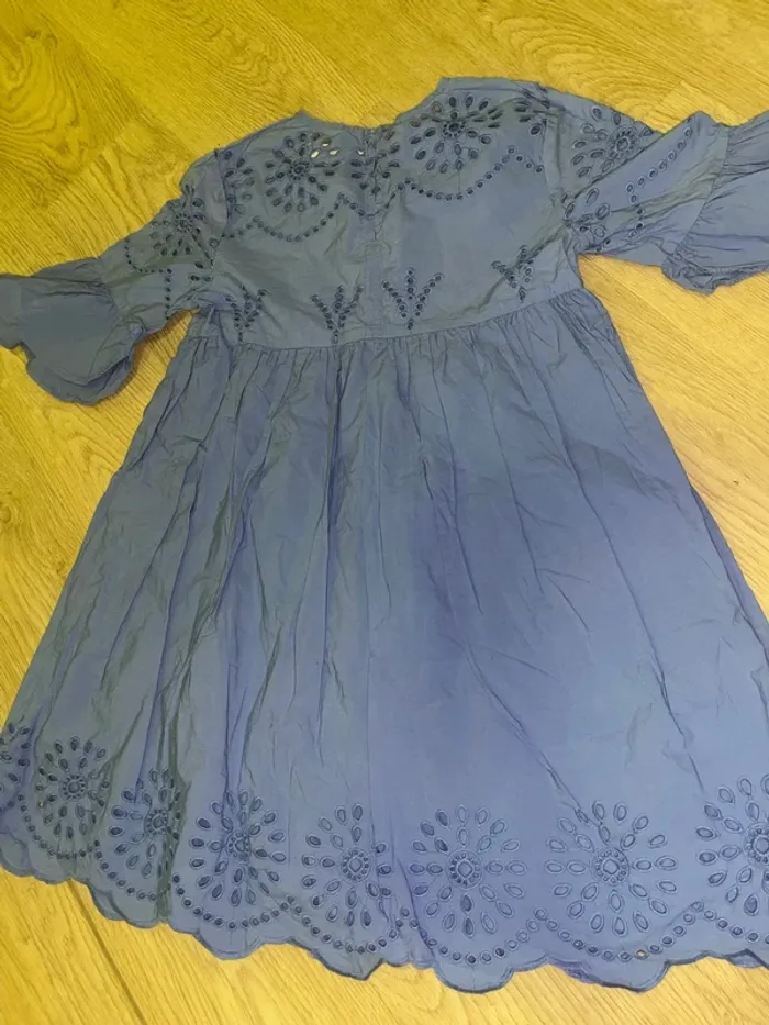 robe broderie zara bleu 11/12ans - photo numéro 5