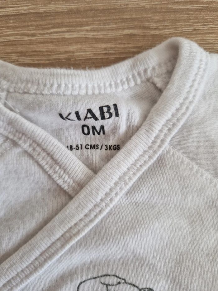 👶 Adorable body croisé Kiabi 👶 - photo numéro 3