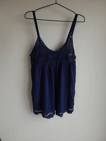 👚debardeur Nafnaf taille M👚