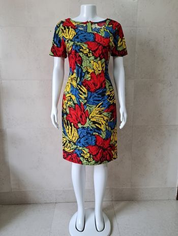 robe manches courtes imprimée colorée Taille 38 faite par une couturière Neuve