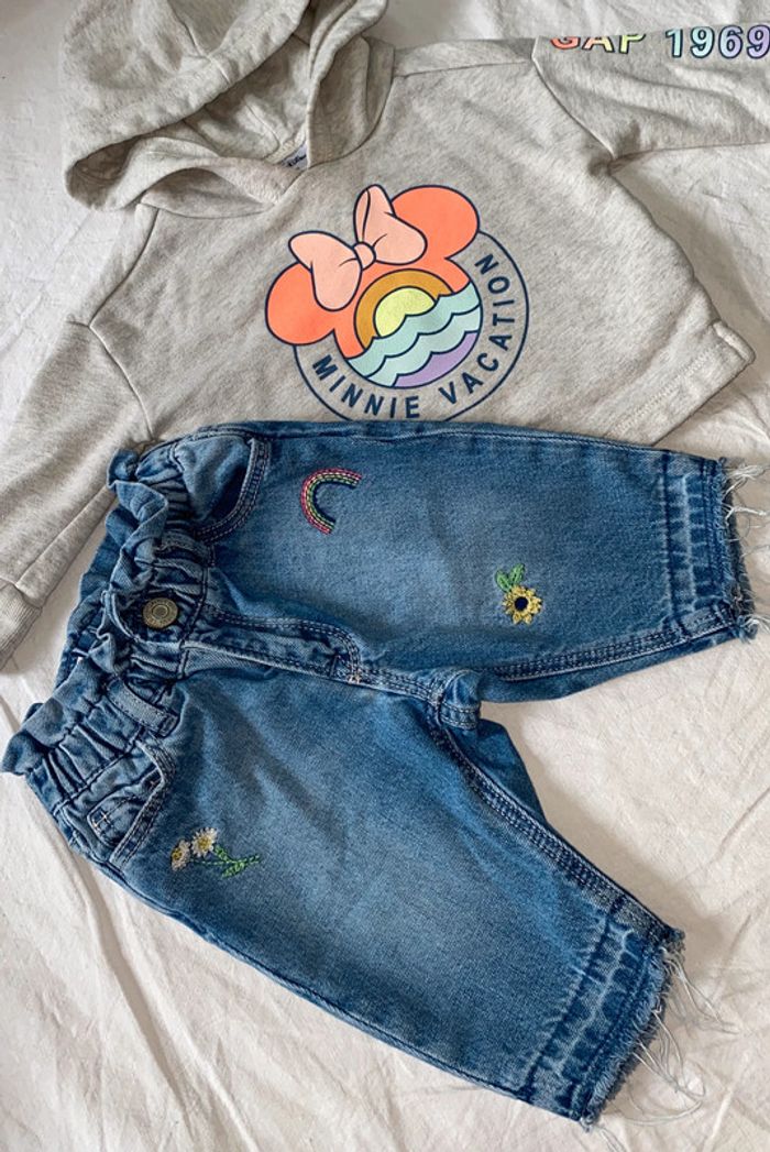 ensemble Gap sweat porté bon état 12 mois - photo numéro 2