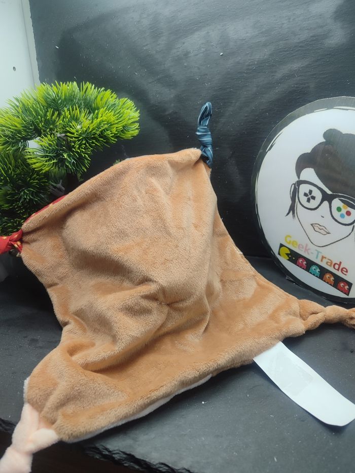 doudou hérisson marron gris beige rouge bleu étoile rayé Carré Noeud Sc Consys - photo numéro 2