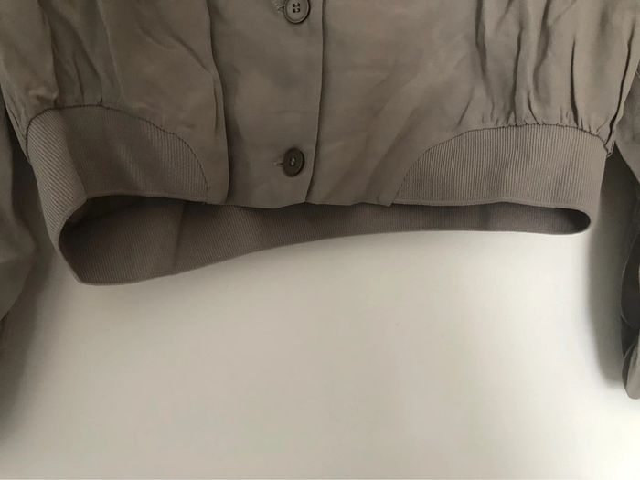 Superbe beau blouson aviateur court fluide Zara neuf avec étiquette taille M - photo numéro 6