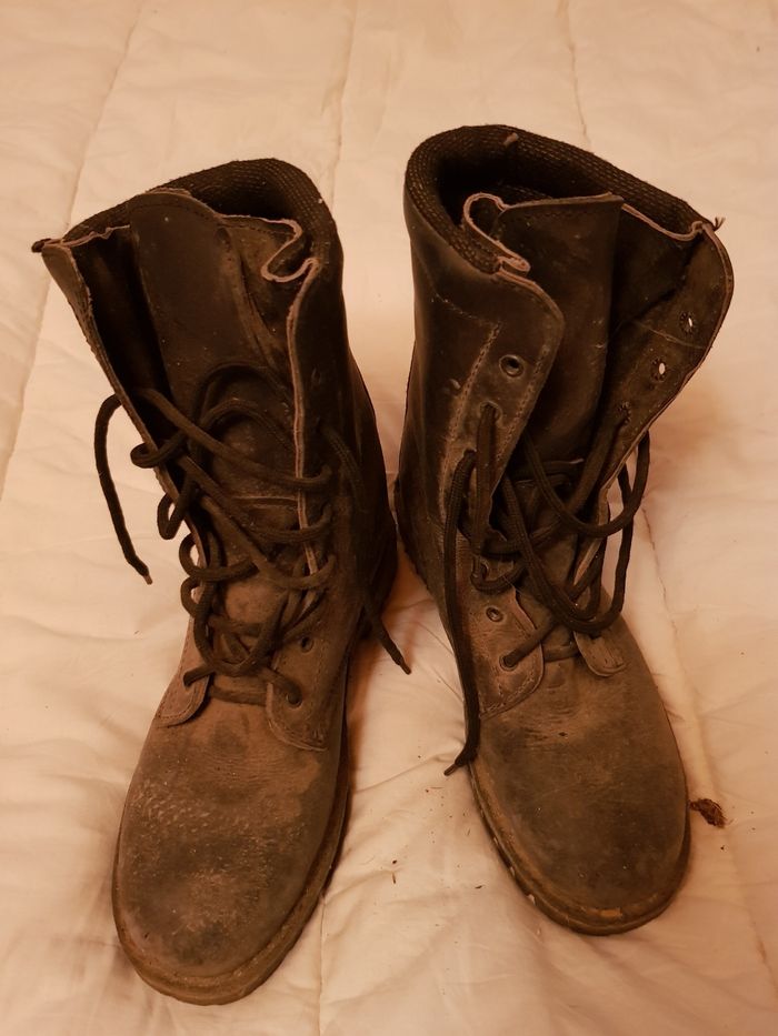 Chaussures style rangers taille 40