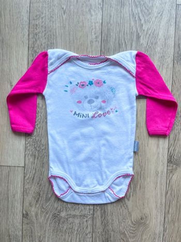 Lot bodys manches longues bébé fille taille 6 mois - photo numéro 2