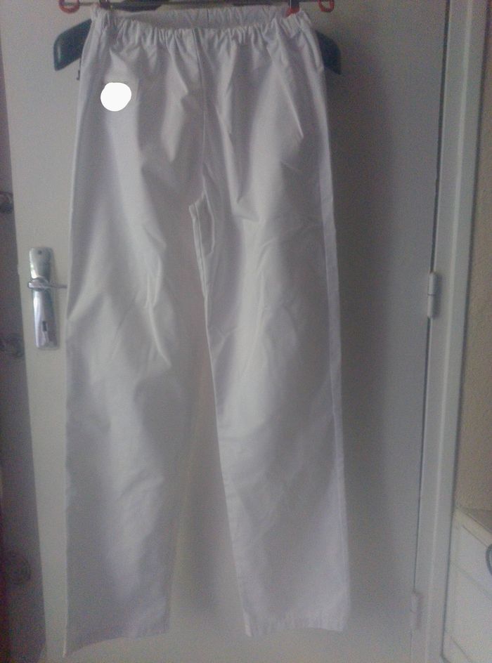 Ensemble blouse et pantalon infermiere - photo numéro 3