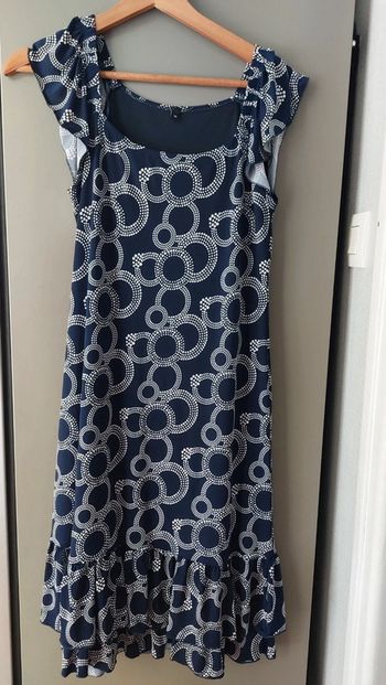 Robe femme taille 38 bleu marine à motifs été