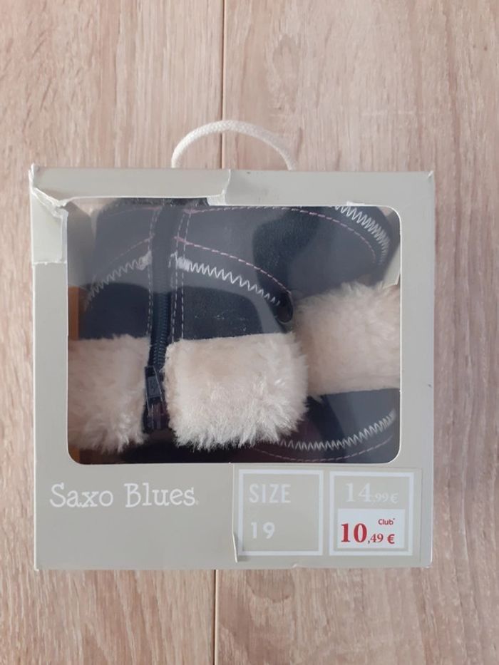 Bottines neuf taille 19