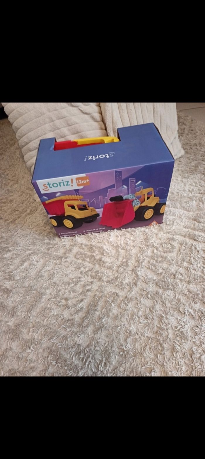 Camion neuf - photo numéro 2