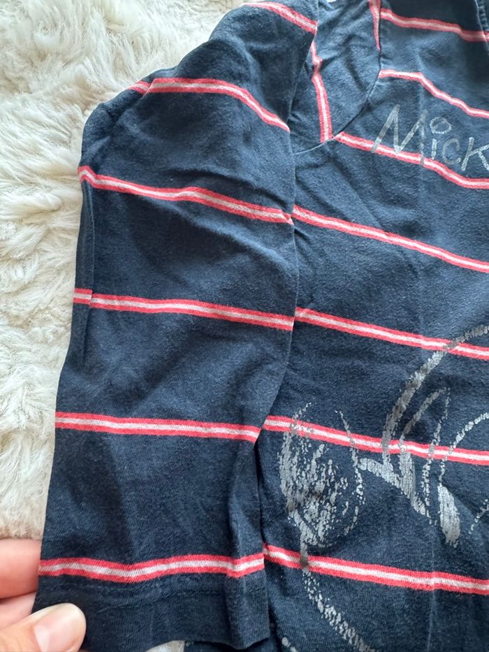 👕 Tee-shirt manche longue - garçon - 6 ans - Disney - Mickey- très bon état - photo numéro 3