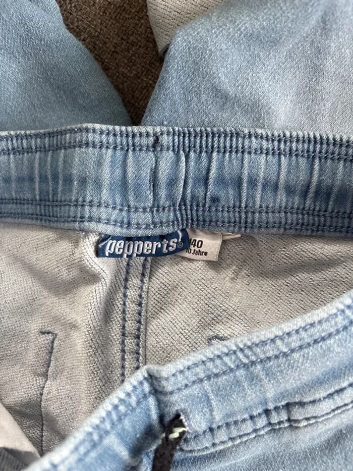 Short en Jean bleue enfant 10 ans - photo numéro 3