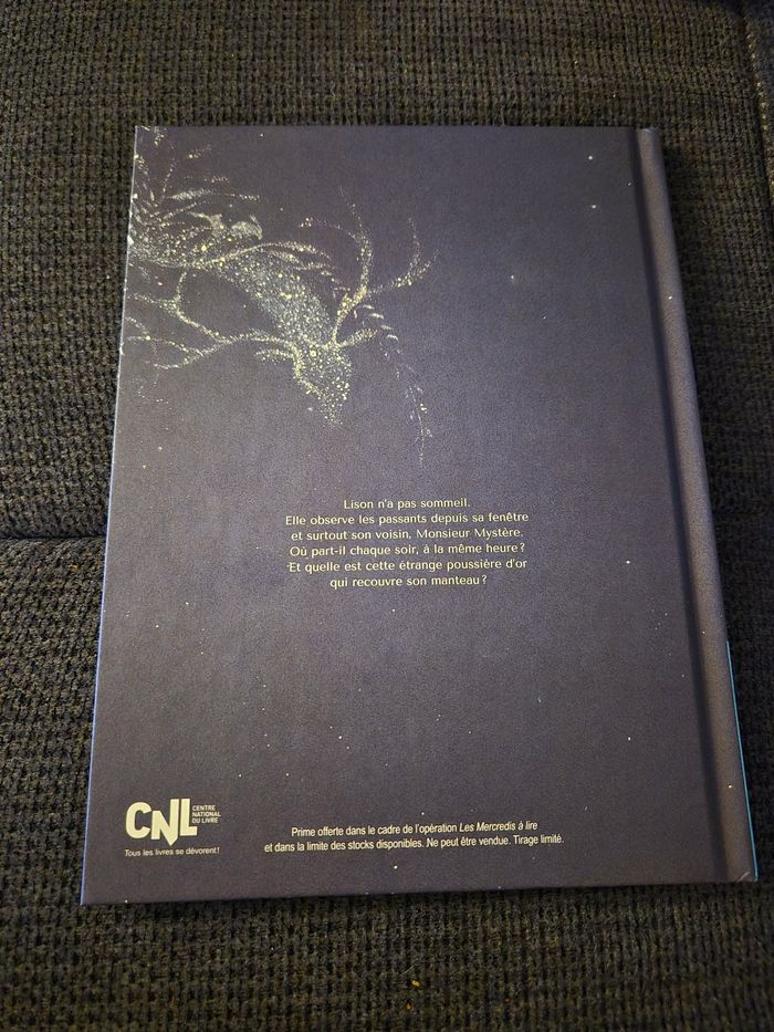 Livre Le veilleur de nuit - photo numéro 2