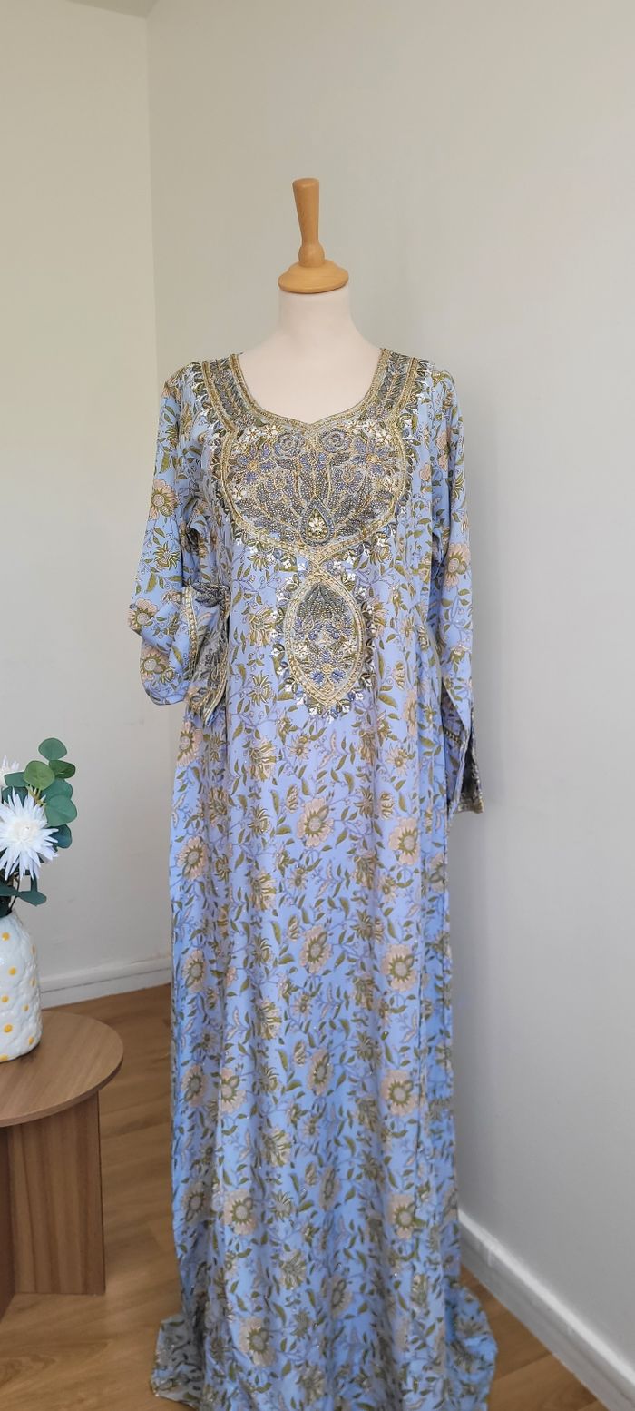 Robe orientale - photo numéro 1