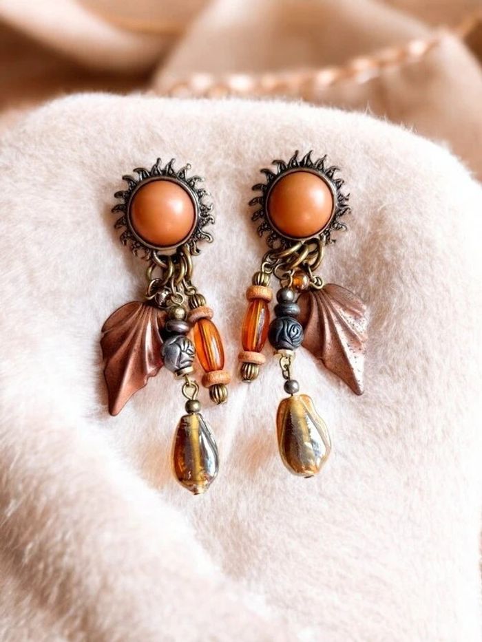 Magnifique paire de boucles d'oreilles pendantes style vintage bohème ethnique