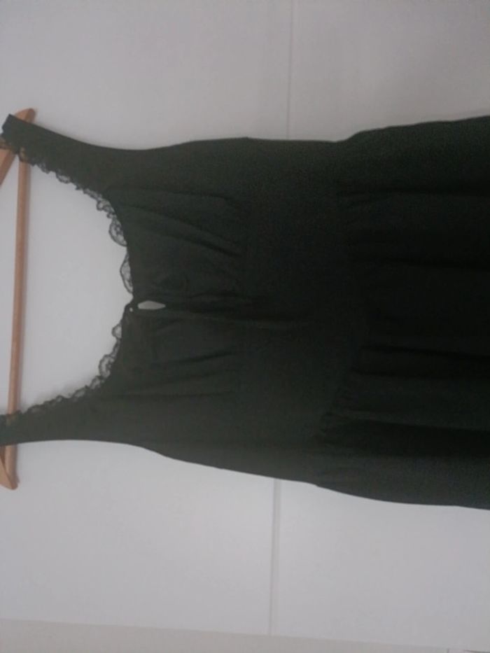 Très jolie robe longue - photo numéro 4