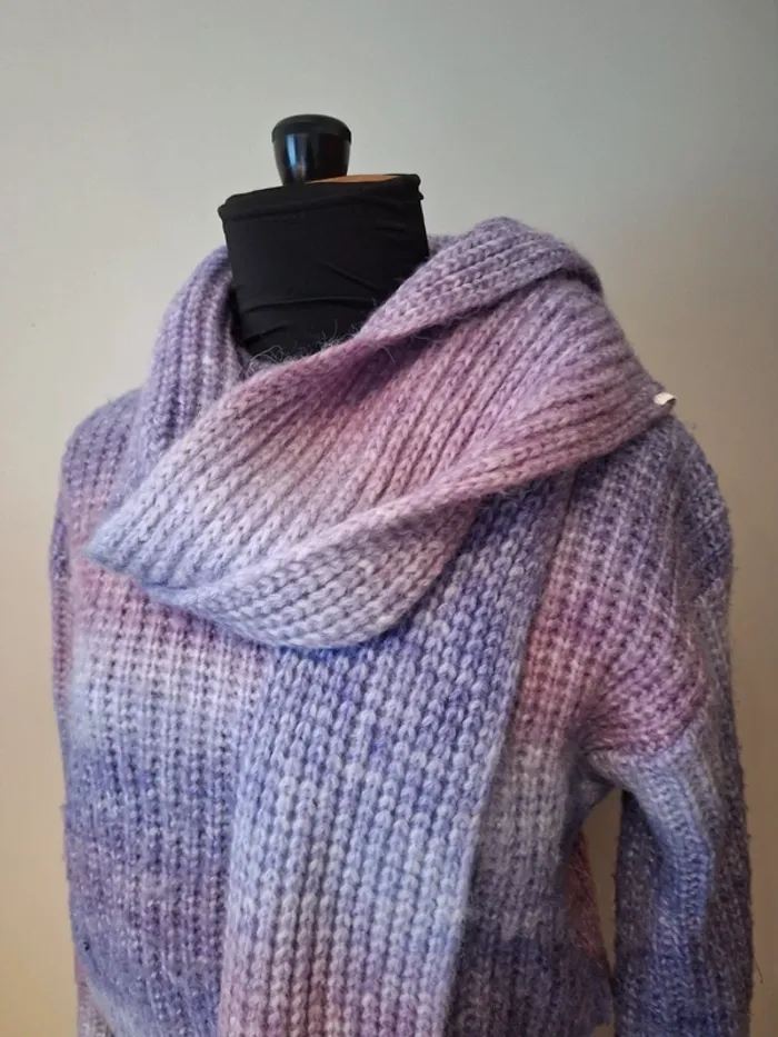 Ensemble pull et écharpe Gémo 14 ans - photo numéro 5
