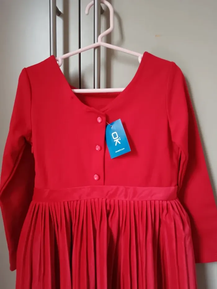 Robe Obaïbi rouge fête Noël 4 ans 104cm neuf - photo numéro 2