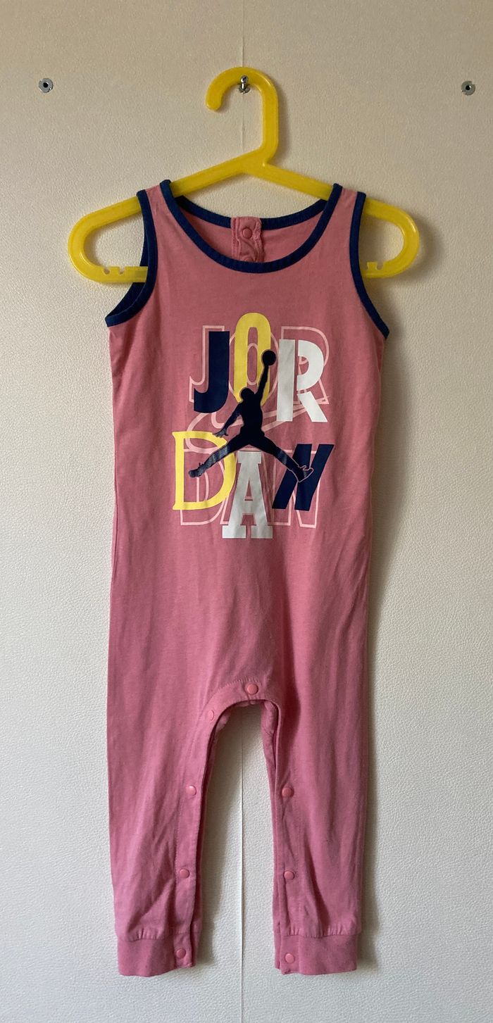 combinaison sans manches