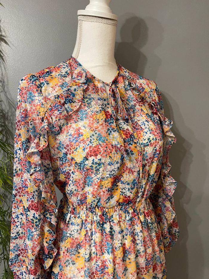 Robe fleurie Zara 36 - photo numéro 2