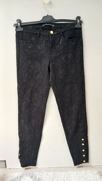 Pantalon ajusté Zara