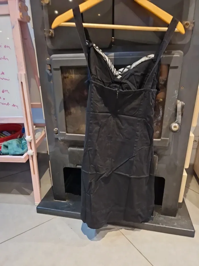 Robe très bon état - photo numéro 5