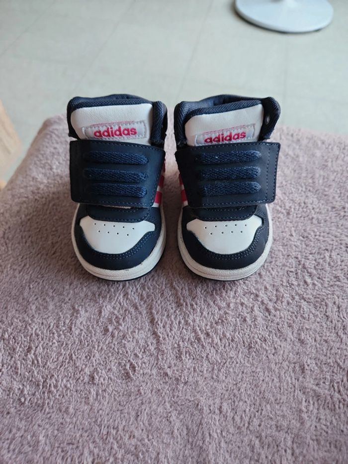 Basket chaussures Adidas - photo numéro 2