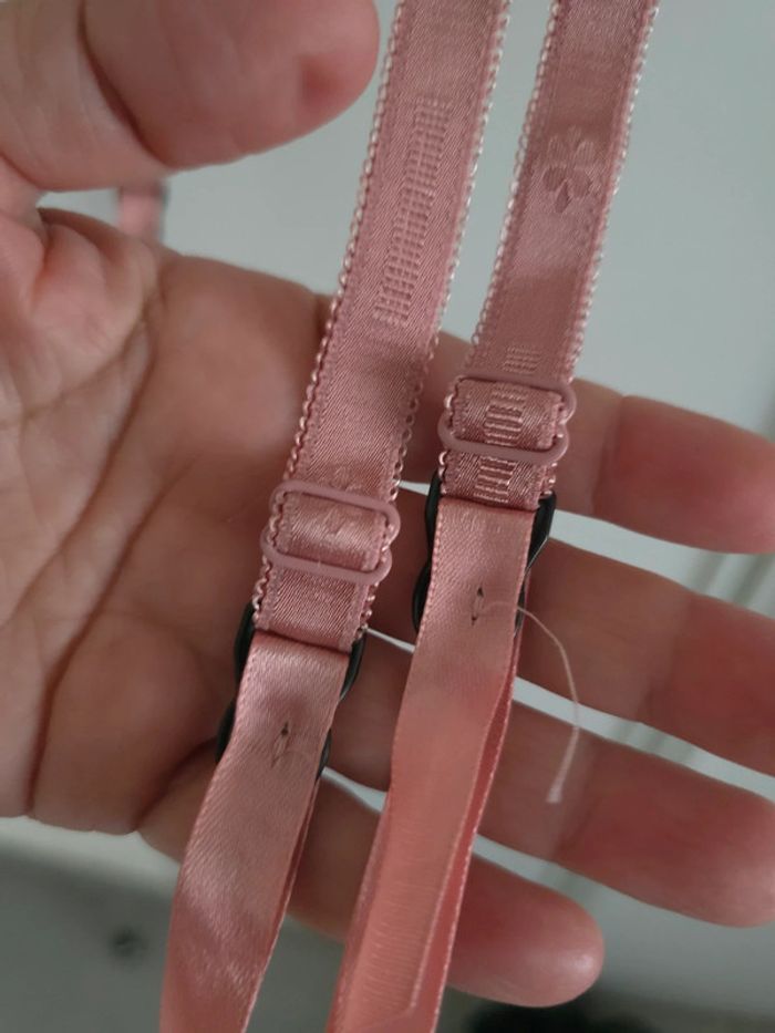 Corset dentelle taille 44 neuf - photo numéro 7