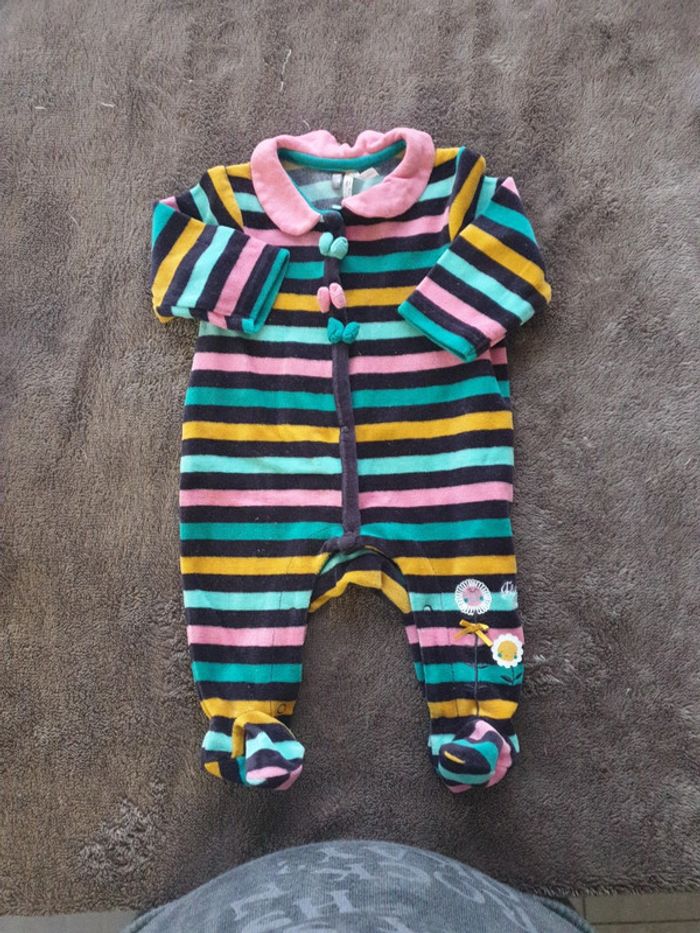 Lot de 7 pyjamas - photo numéro 2