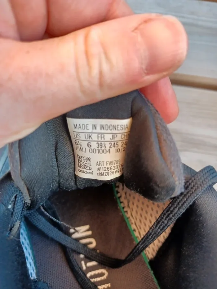 Baskets de sport Adidas - photo numéro 5