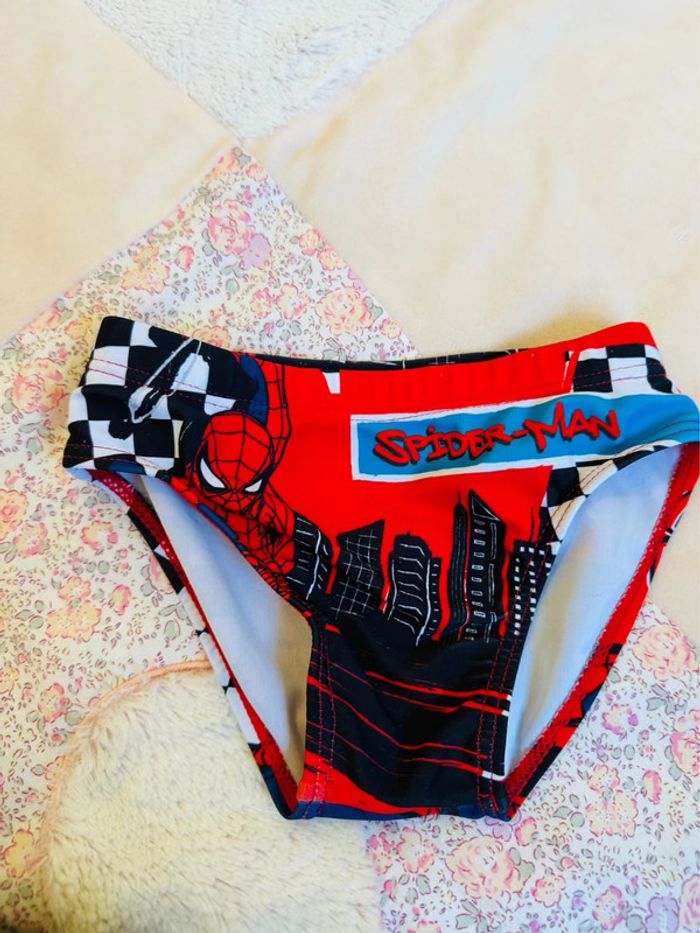 Maillot de bain spider man 4/5 ans