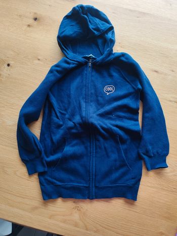 Pull à capuche