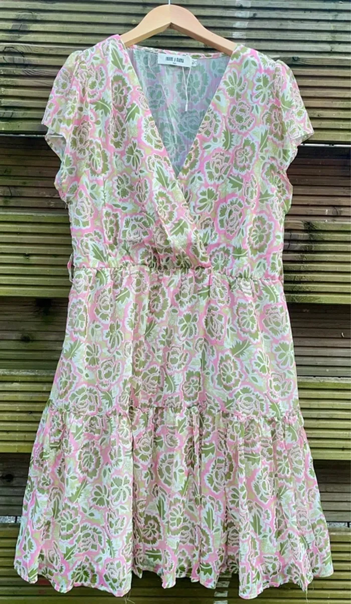 Magnifique robe fleurie couleur pastel ikone &bianka - photo numéro 5