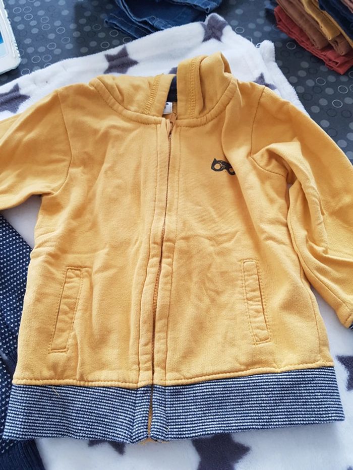 Lot de 2 gilets garçon 18 mois - photo numéro 4