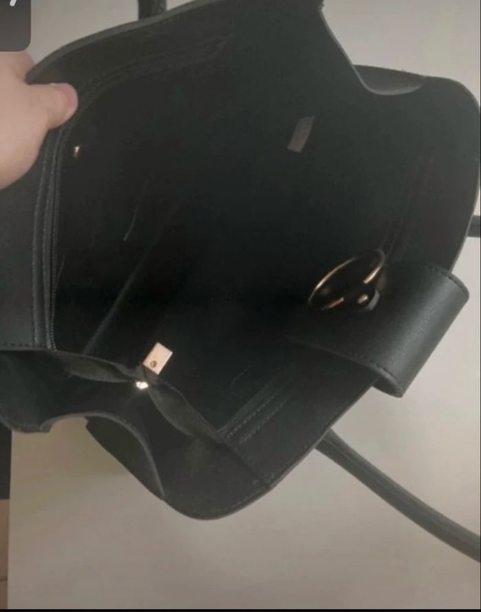 Sac à main pour femme TRÈS BON ÉTAT couleur noir - photo numéro 6