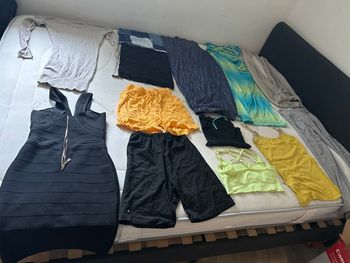 Lot de vêtements  pour  femme