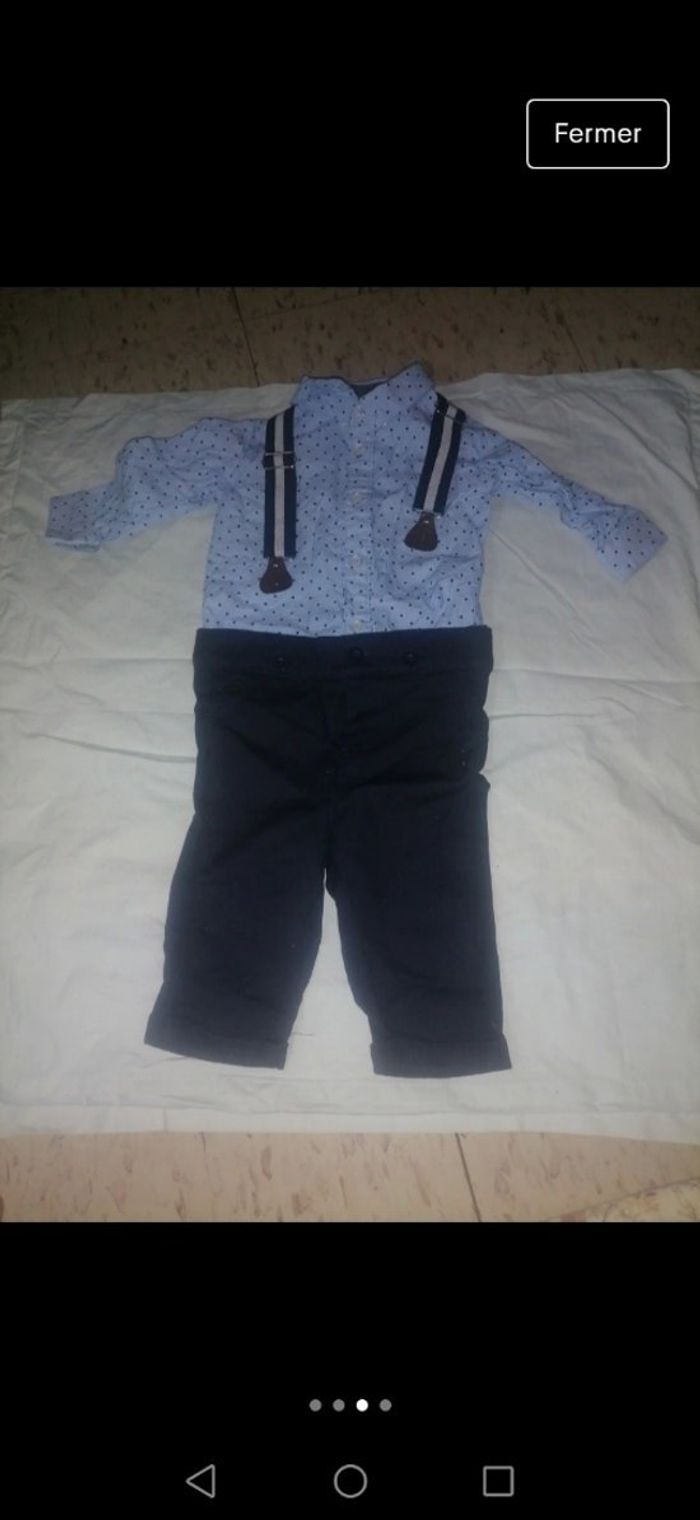 Lot de vêtements bébé
